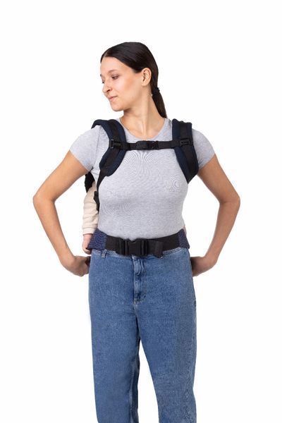 Рюкзак - кенгуру MoMi COLLET Blue (арт. 117217175) &mdash; купити в Україні | KolysochkaBaby